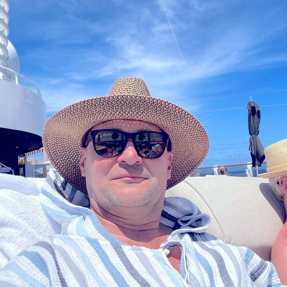 Meet your Posher, Michael